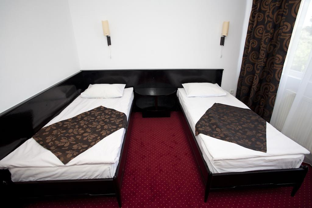 Hotel Terra Oradea Dış mekan fotoğraf