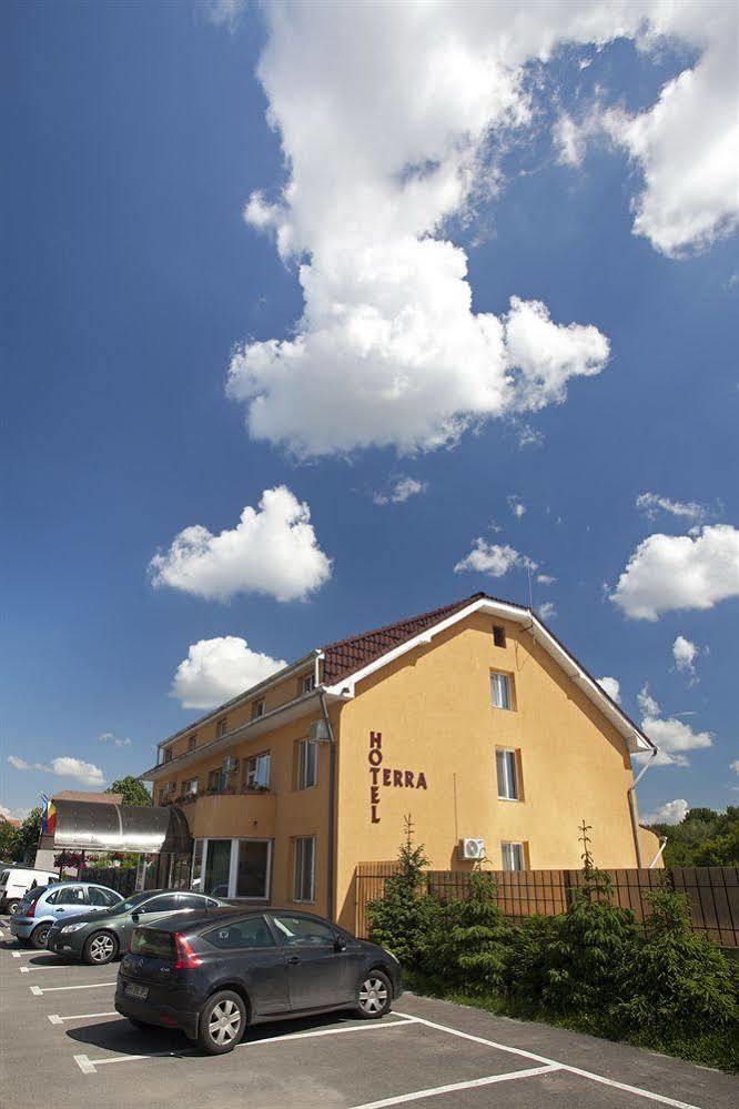Hotel Terra Oradea Dış mekan fotoğraf