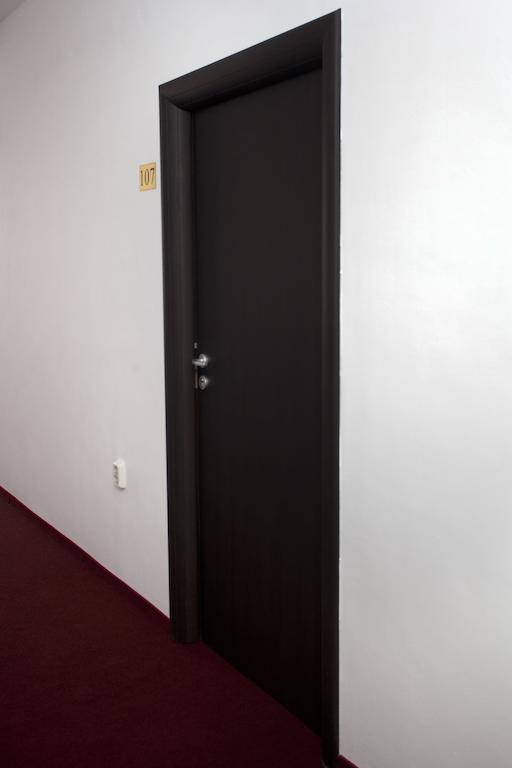 Hotel Terra Oradea Dış mekan fotoğraf