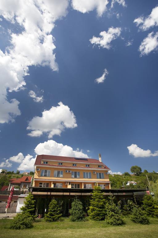 Hotel Terra Oradea Dış mekan fotoğraf